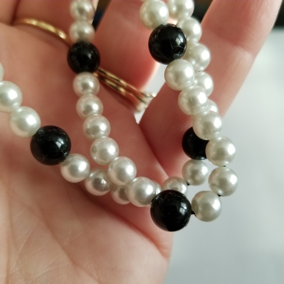 Vintage necklace black and white faux pearl necklace pearlcore - Picture 8 of 12